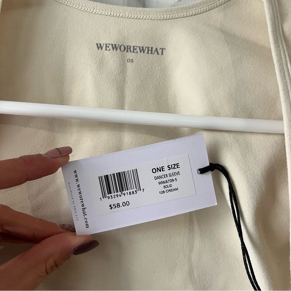 WEWOREWHAT Off-White Dancer Sleeve Top NEW One Size Balletcore - Picture 4 of 4